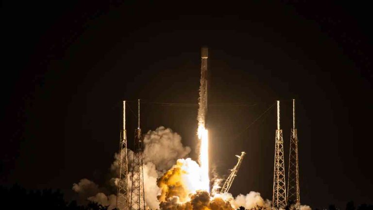 SpaceX Launches 22 Starlink Satellites Into Orbit from the West Coast